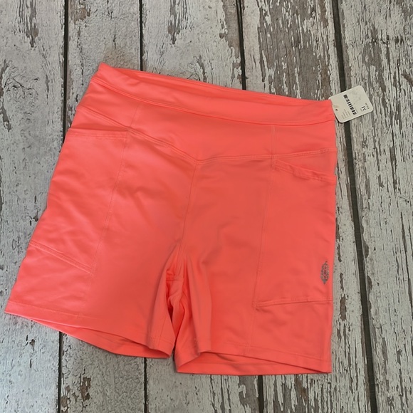 Free People Odessa Shorts - Picture 3 of 11